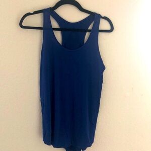 Size 4 Lululemon Essential Tank